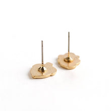 Load image into Gallery viewer, Fall Friends Earrings
