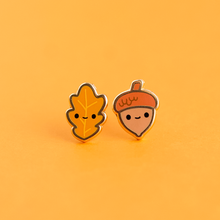 Load image into Gallery viewer, Fall Friends Earrings
