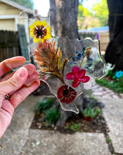 Load image into Gallery viewer, Texas wildflower ornament
